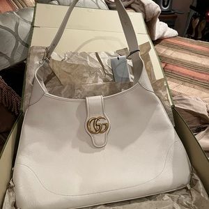 BRAND NEW WHITE GUCCI BAG